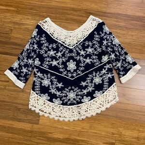 Solitaire Crochet Embroidered Blouse Womens Small Navy Floral Bohemian 3/4 Sleev